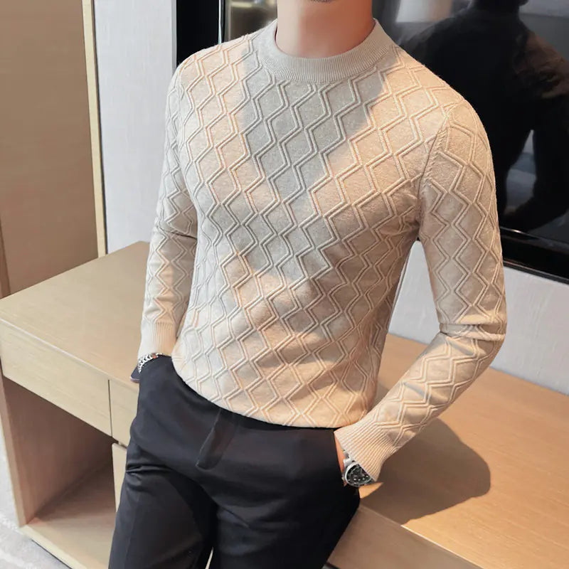 High Elastic Diamond Plaid Sweater with Round Neck